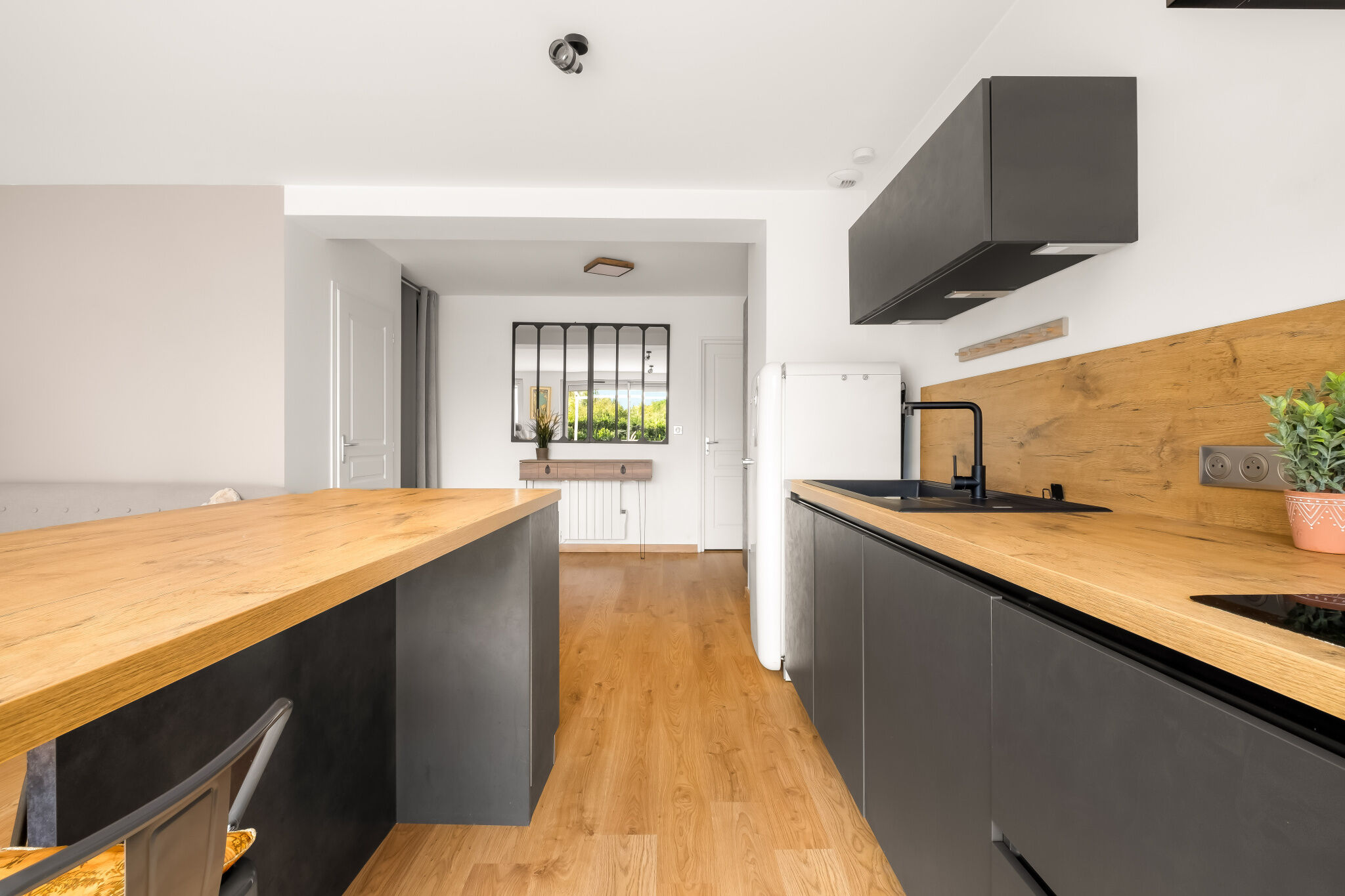 Photo 9 — JUNE IMMOBILIER