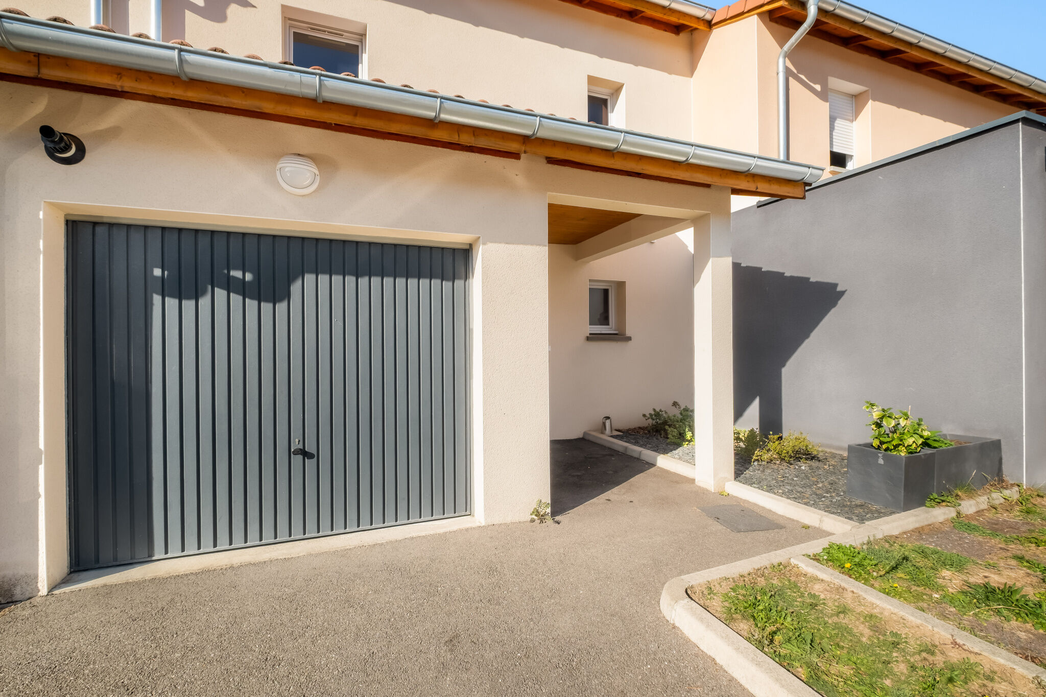Photo 16 — JUNE IMMOBILIER