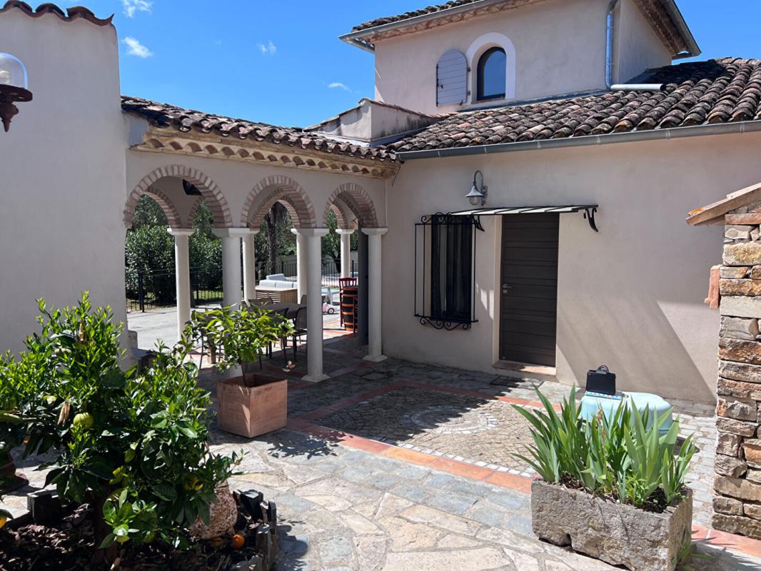 Photo 6 — BARJAC IMMOBILIER