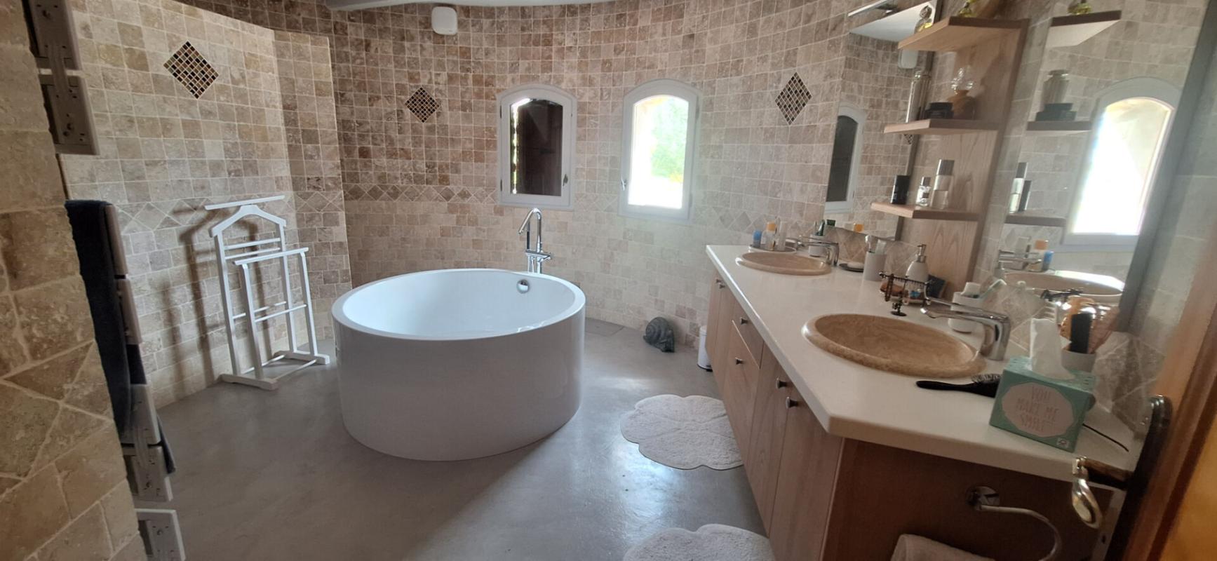 Photo 3 — BARJAC IMMOBILIER