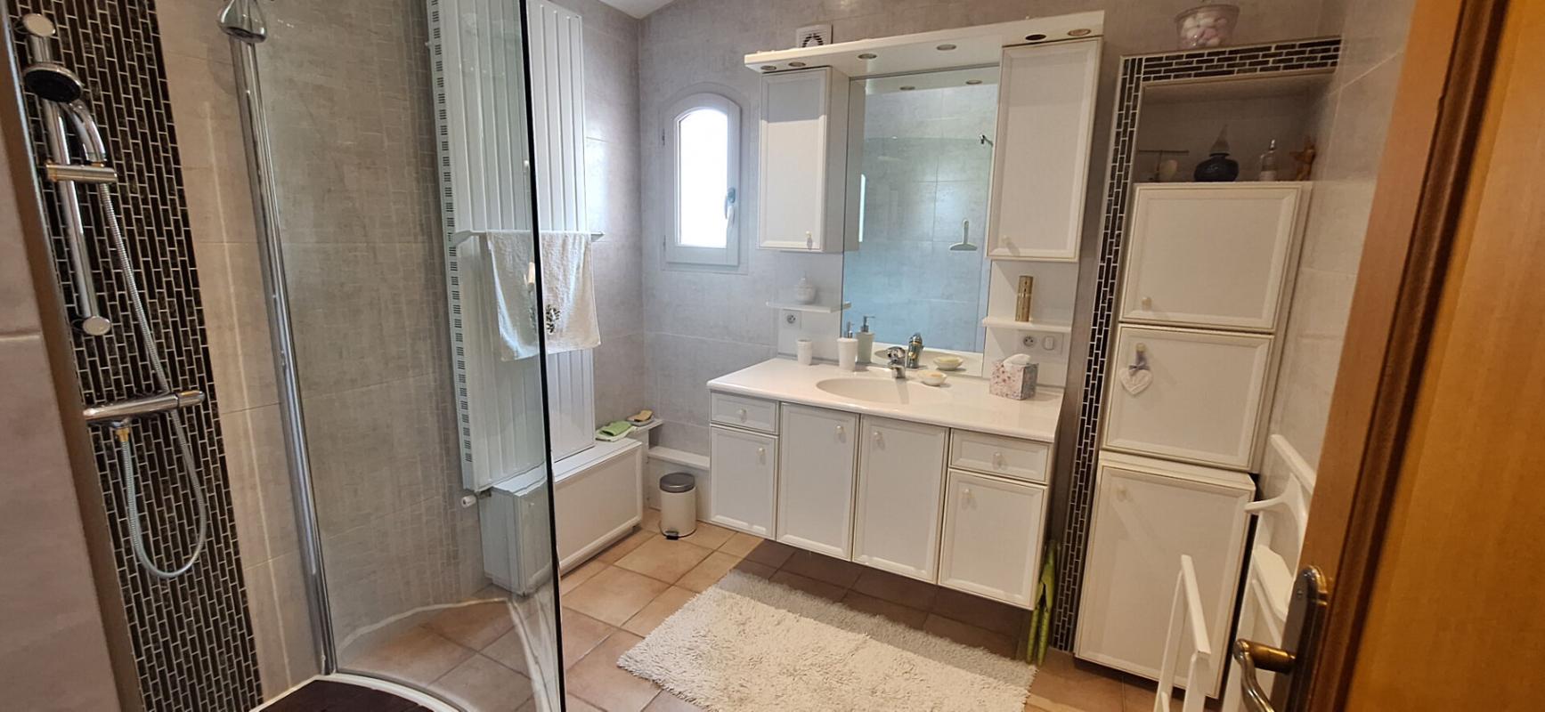Photo 8 — BARJAC IMMOBILIER