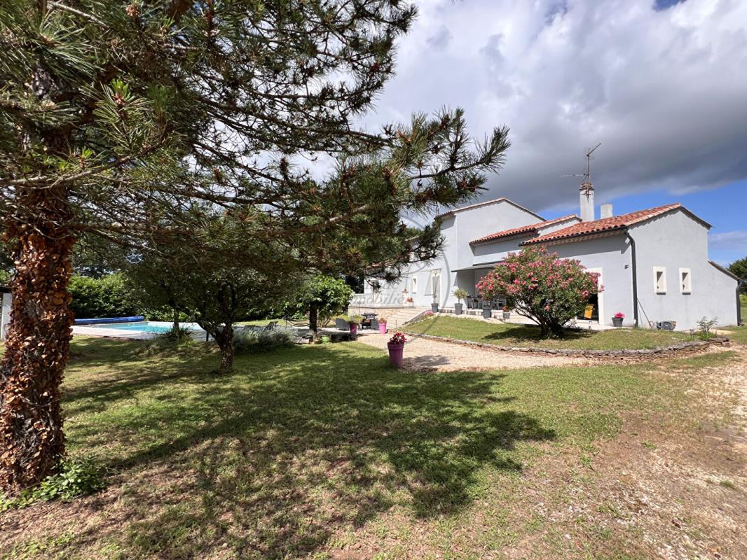 Photo 8 — BARJAC IMMOBILIER