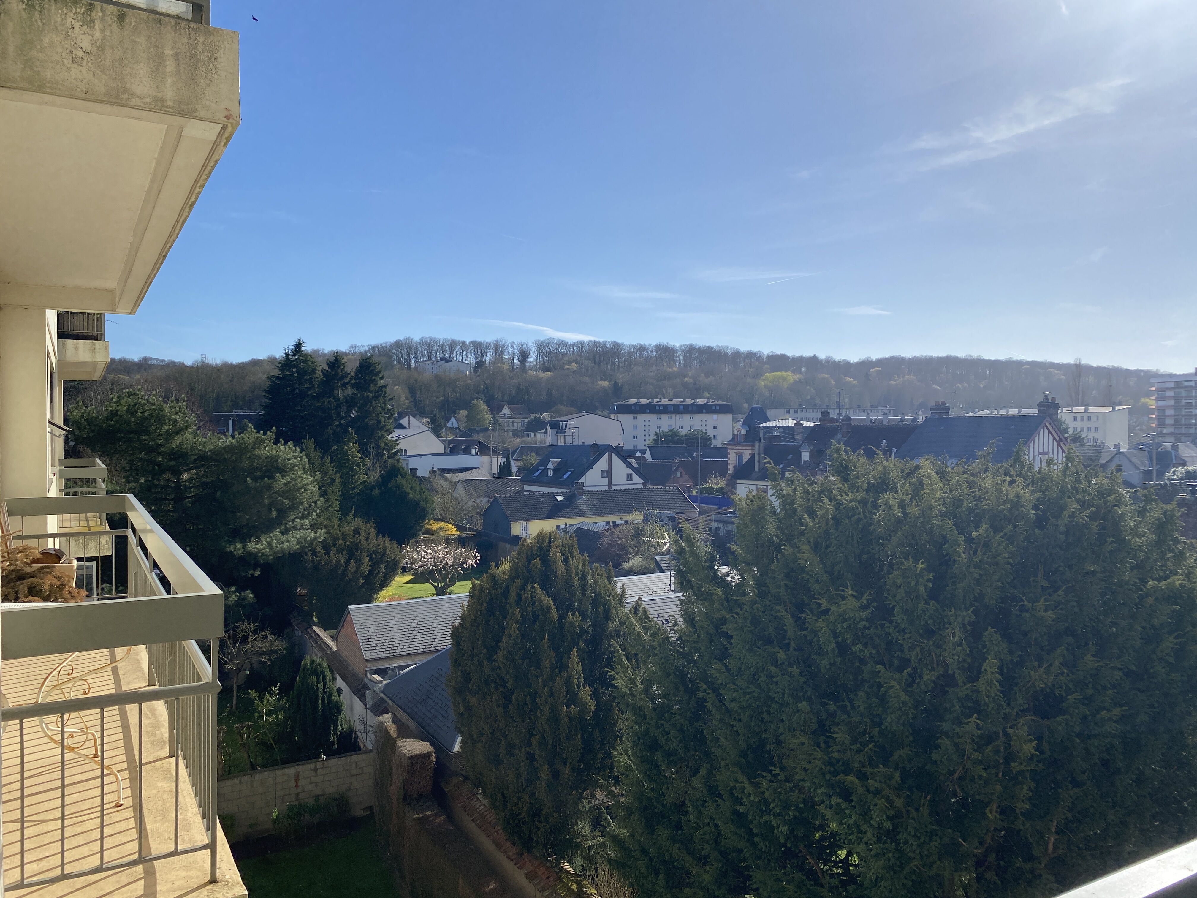 Photo 2 — L'AGENCE D'EVREUX