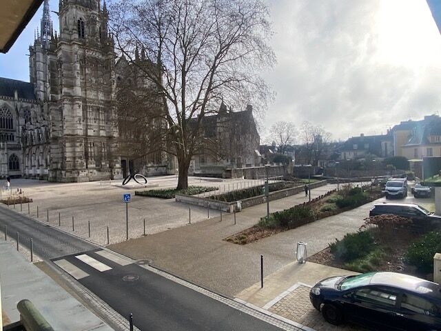 Photo 3 — L'AGENCE D'EVREUX