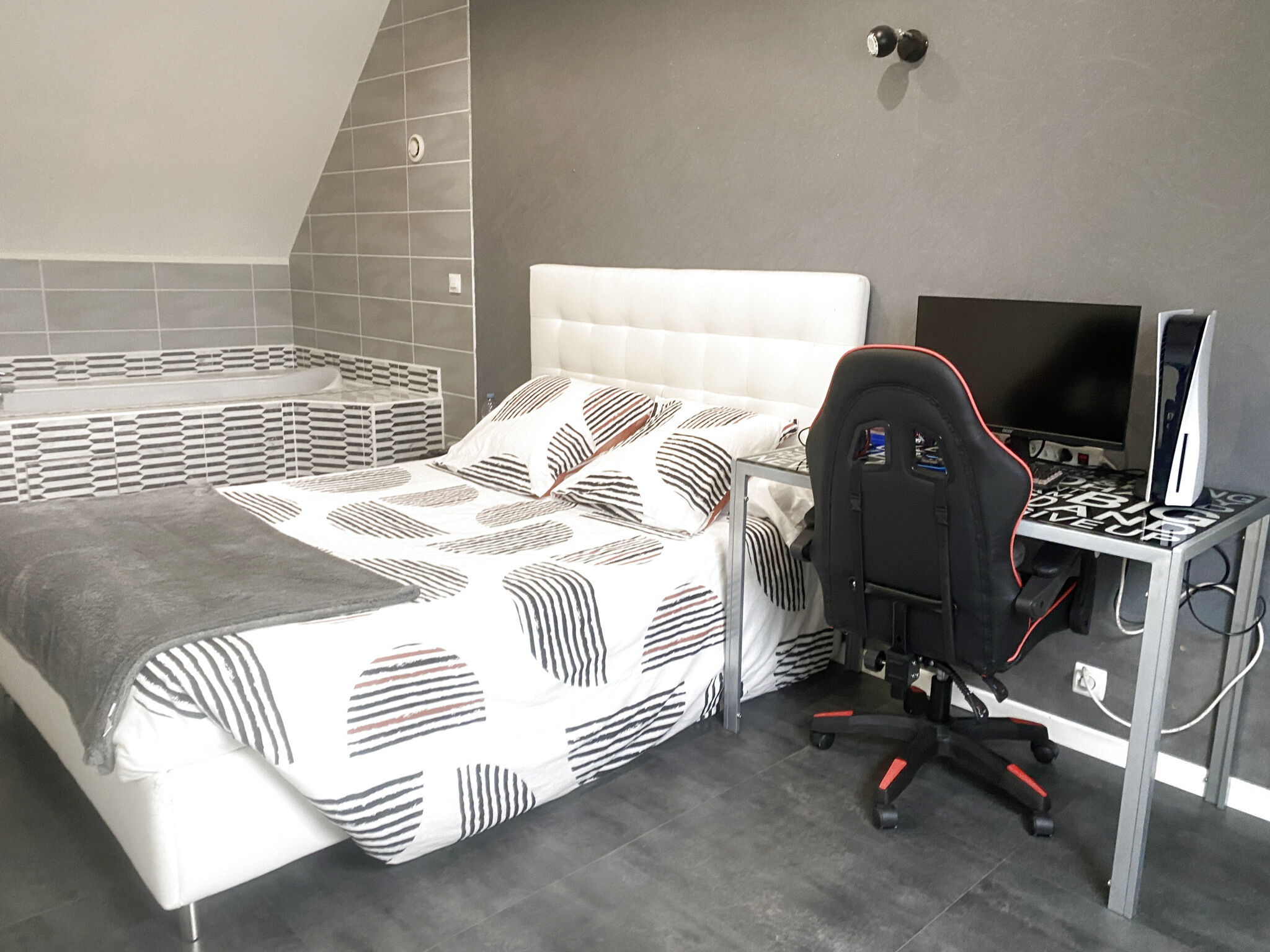 Photo 8 — GIN IMMOBILIER