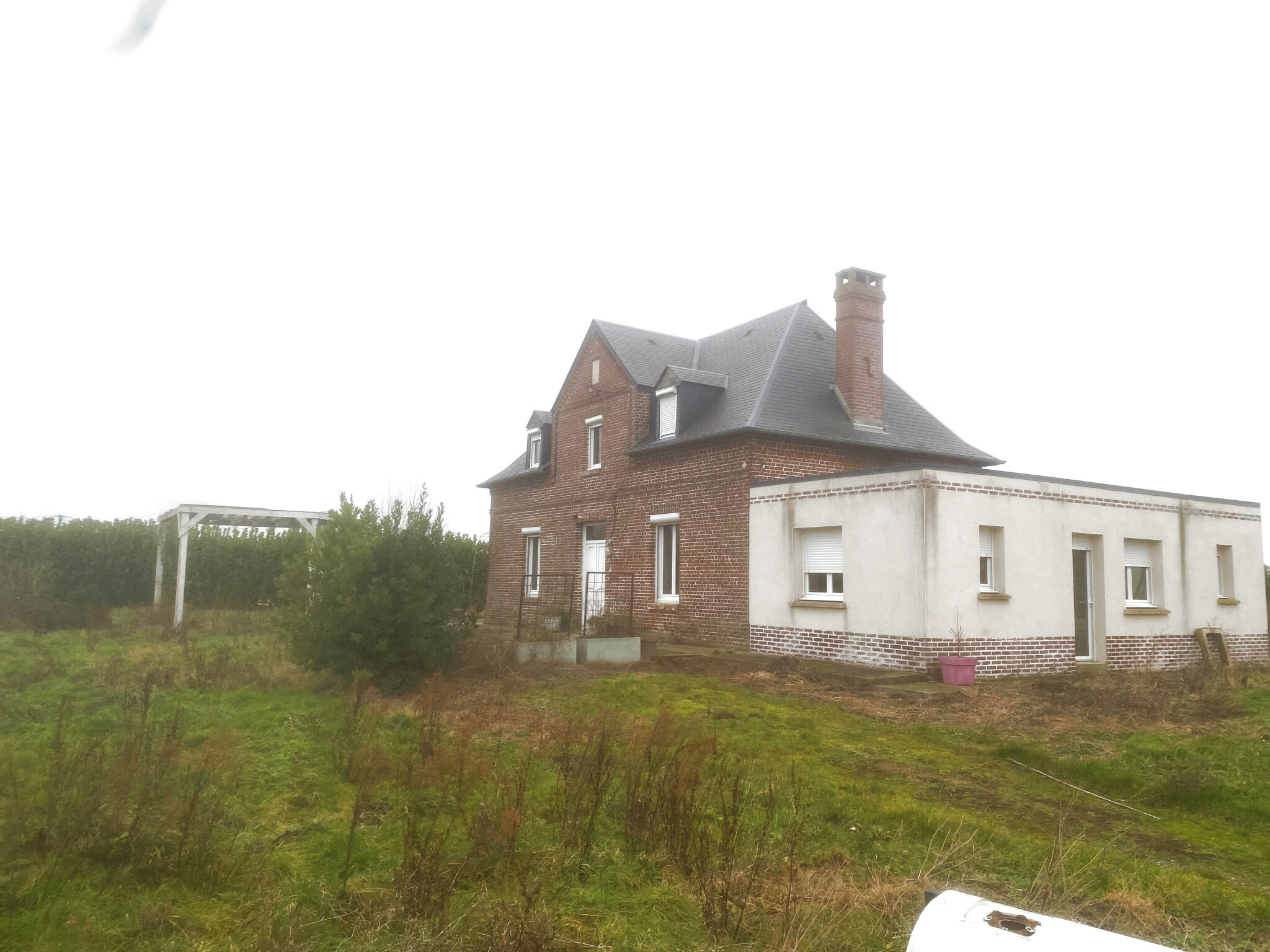 Photo 2 — GIN IMMOBILIER