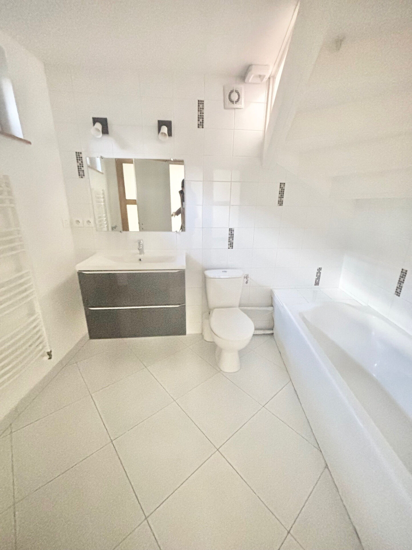 Photo 4 — GIN IMMOBILIER