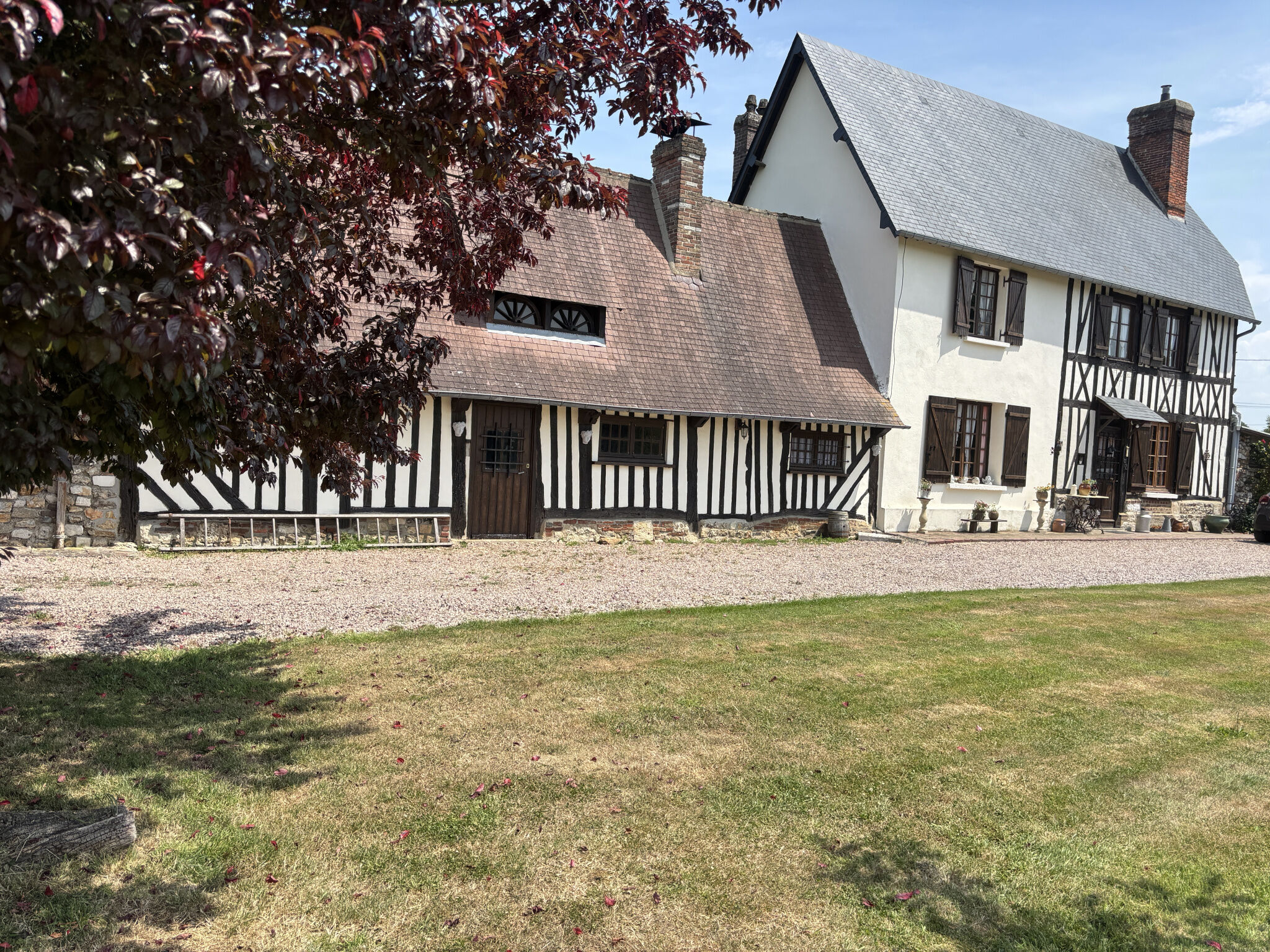 Photo 2 — GIN IMMOBILIER
