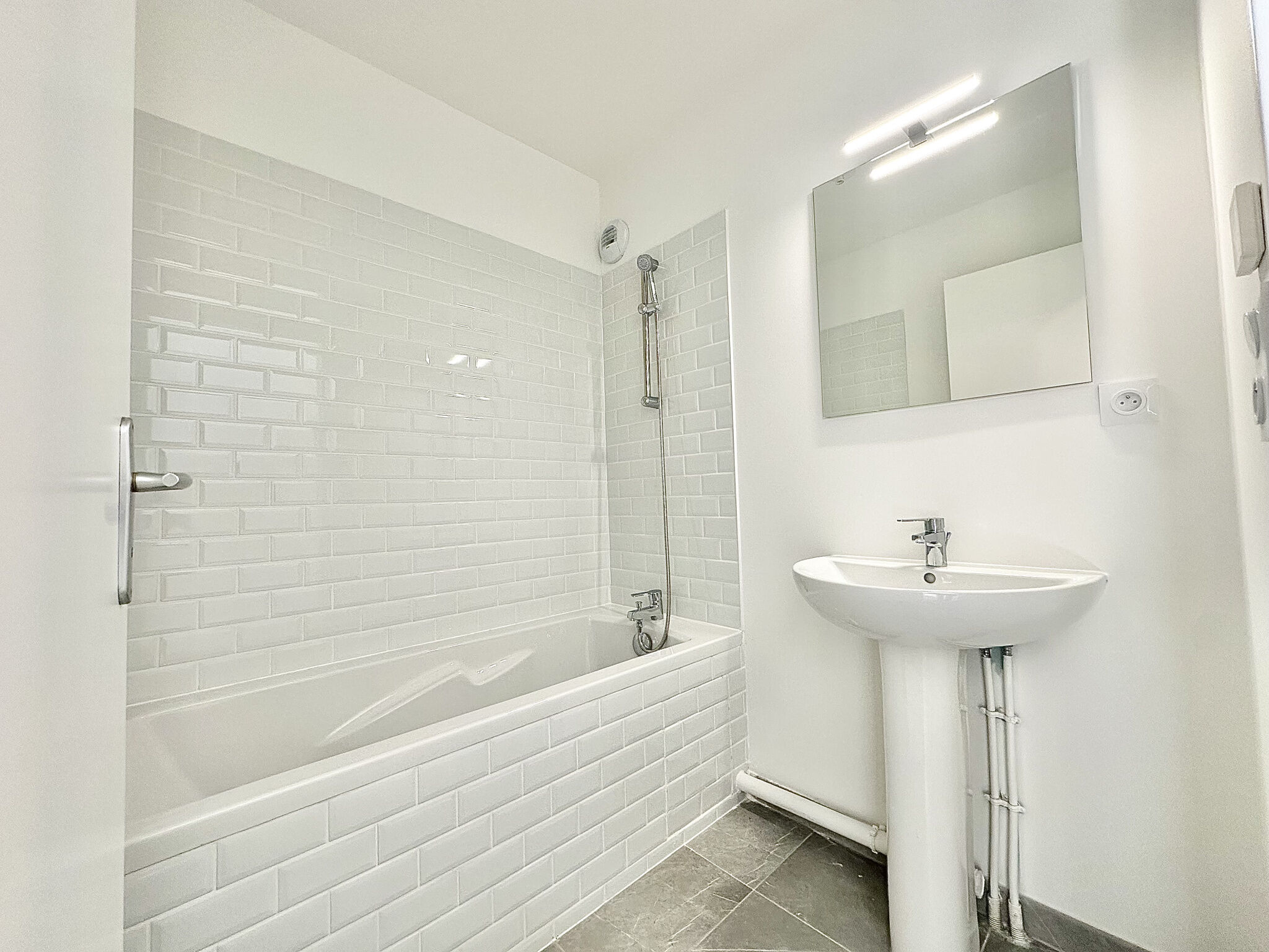Photo 14 — GIN IMMOBILIER