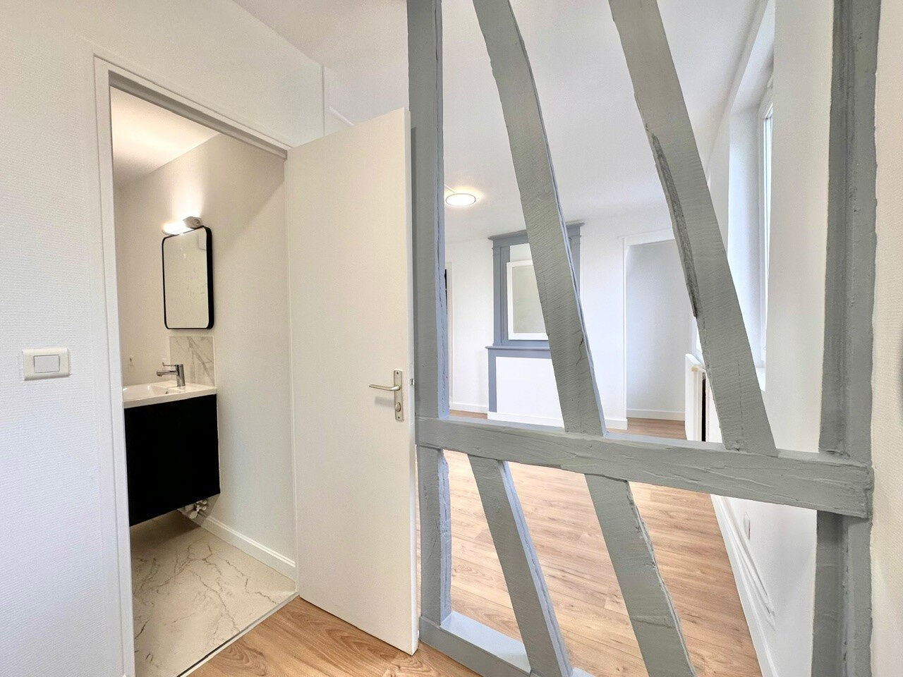 Photo 2 — GIN IMMOBILIER