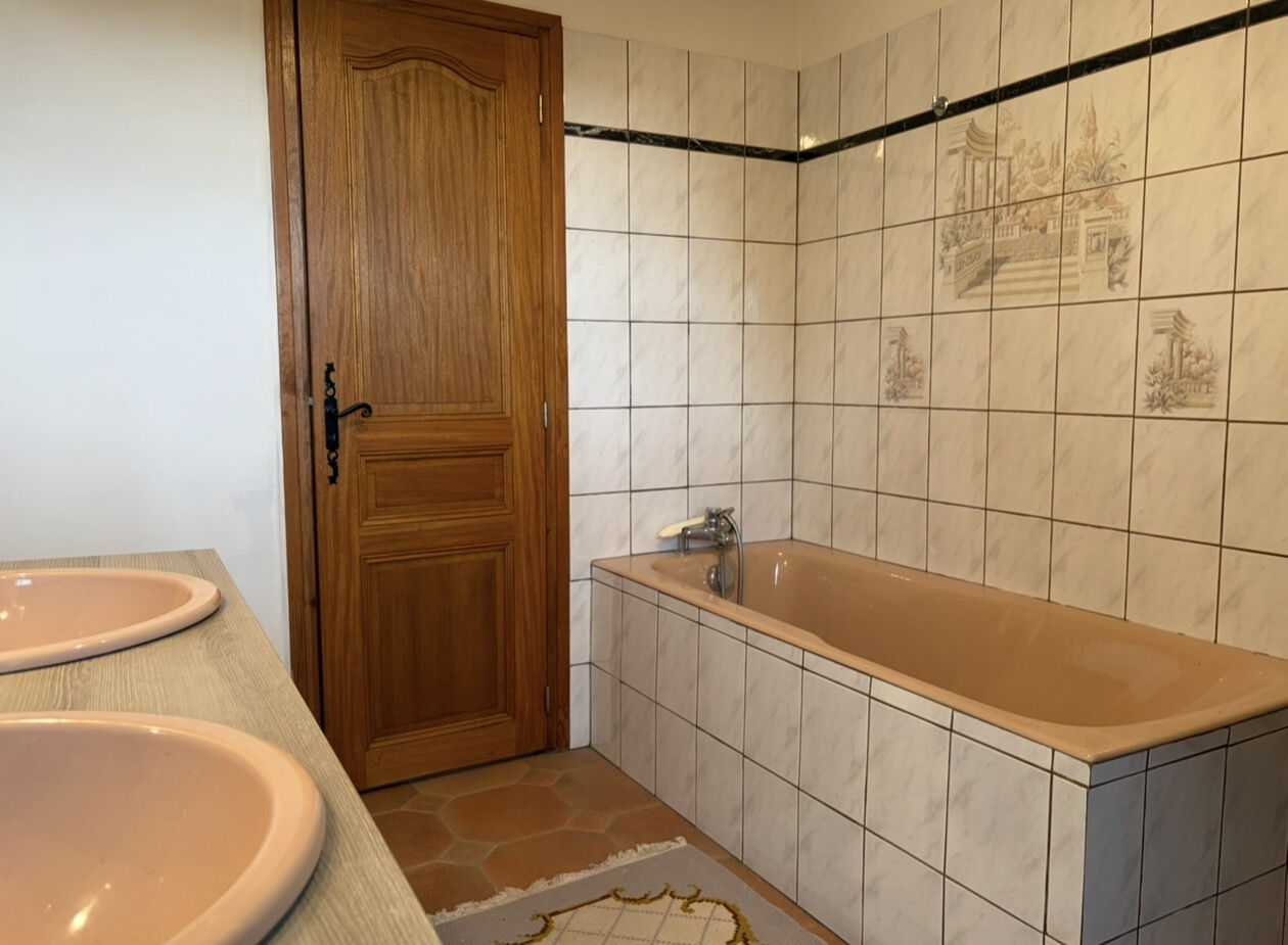 Photo 13 — GIN IMMOBILIER