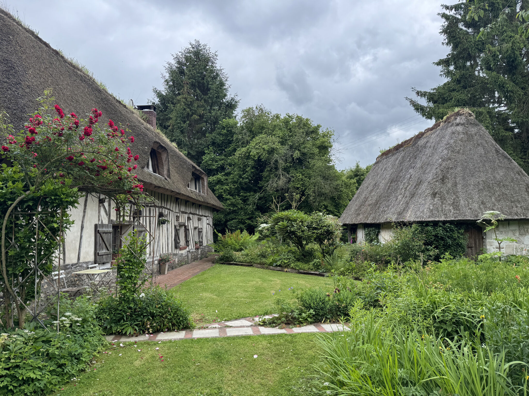 Photo 2 — GIN IMMOBILIER