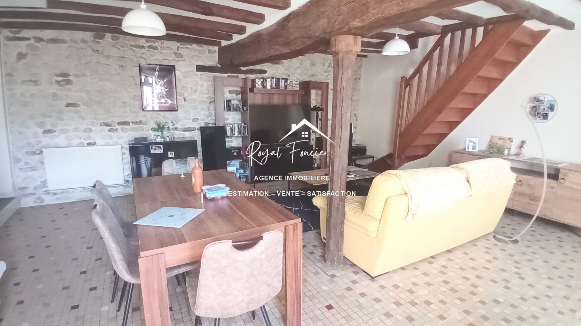Photo 2 — ROYAL FONCIER