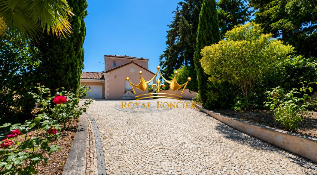 Photo 2 — ROYAL FONCIER