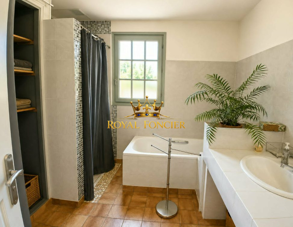 Photo 10 — ROYAL FONCIER