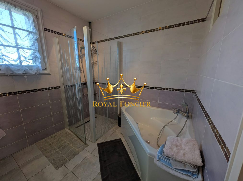 Photo 10 — ROYAL FONCIER