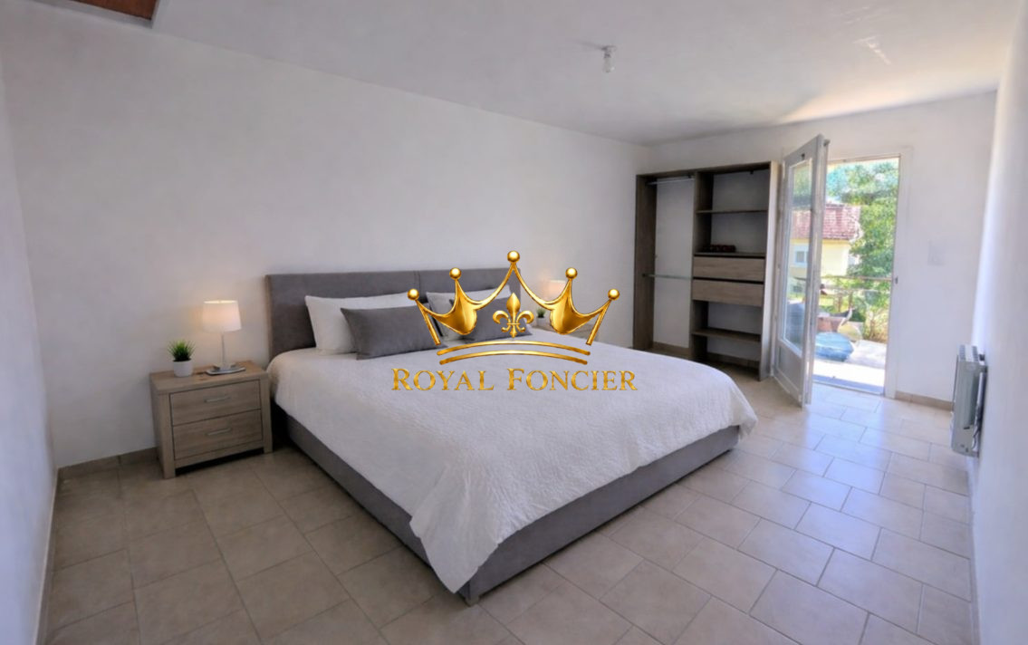 Photo 9 — ROYAL FONCIER