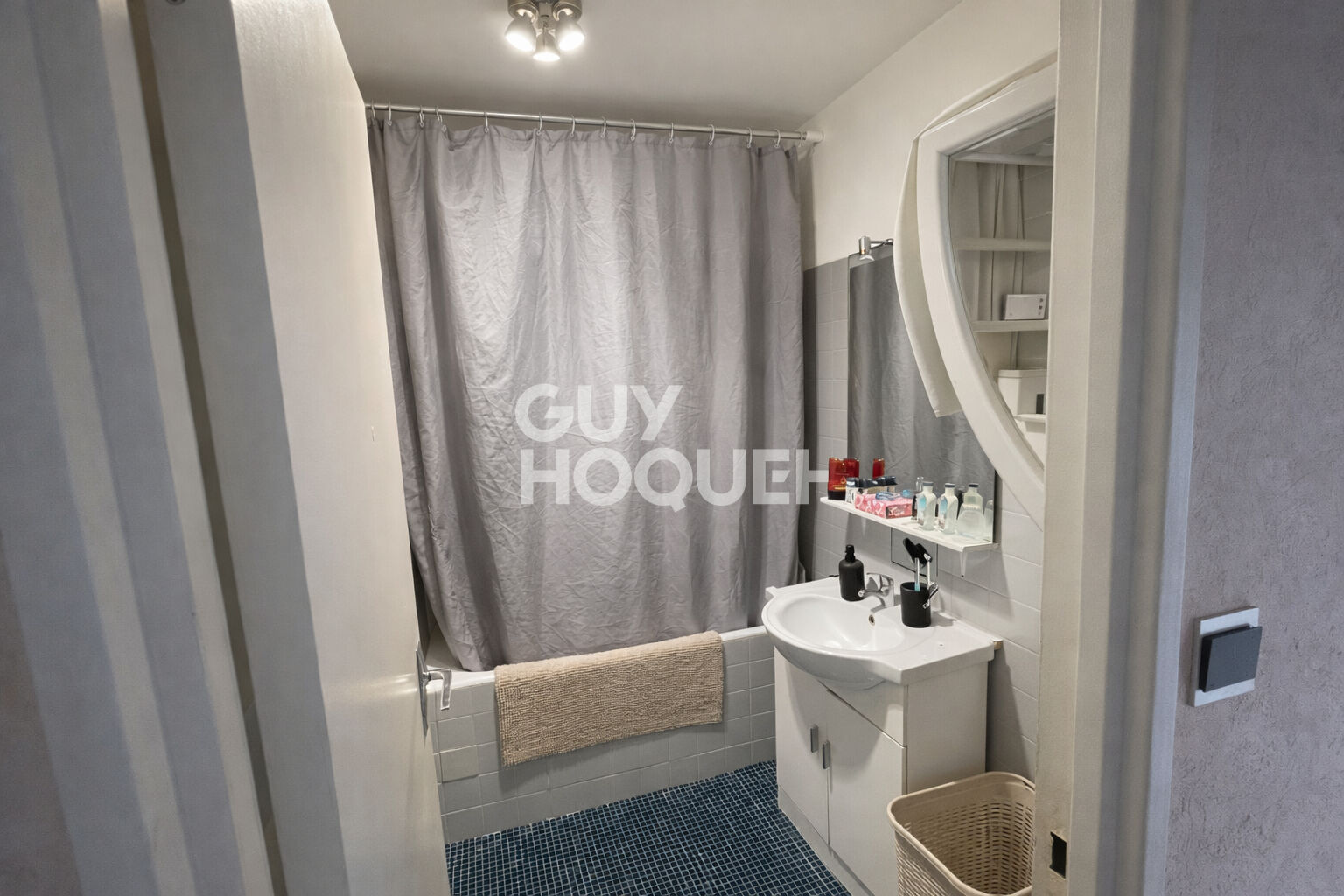 Photo 4 — GUY HOQUET LAON