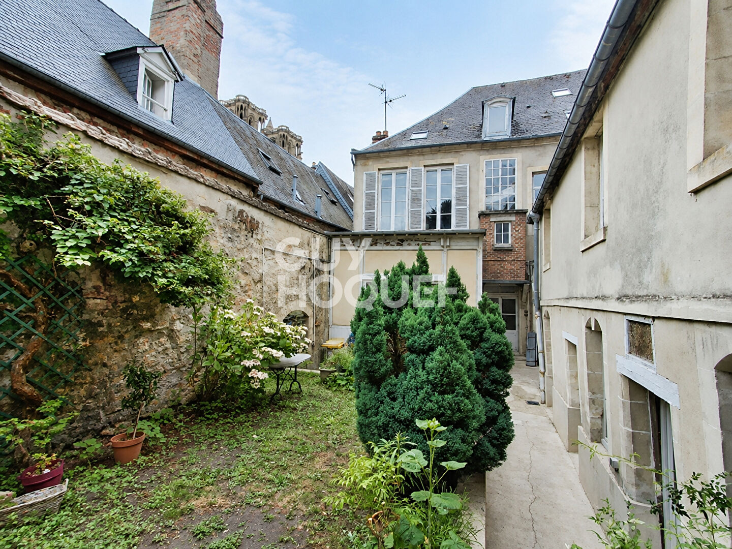 Photo 8 — GUY HOQUET LAON