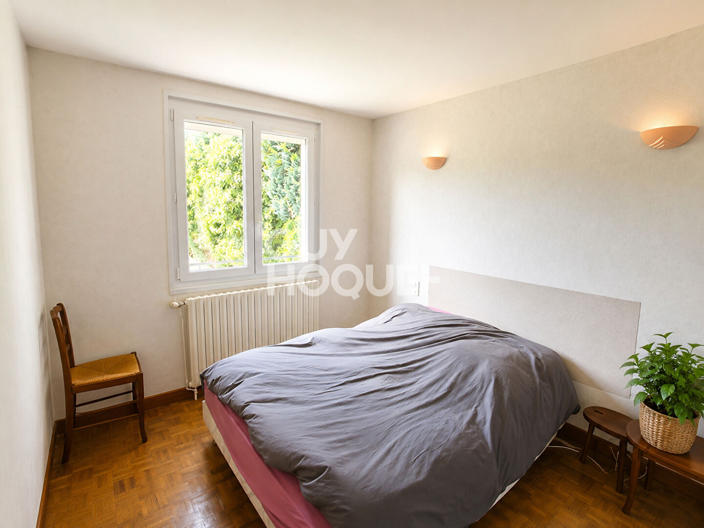Photo 8 — GUY HOQUET LAON