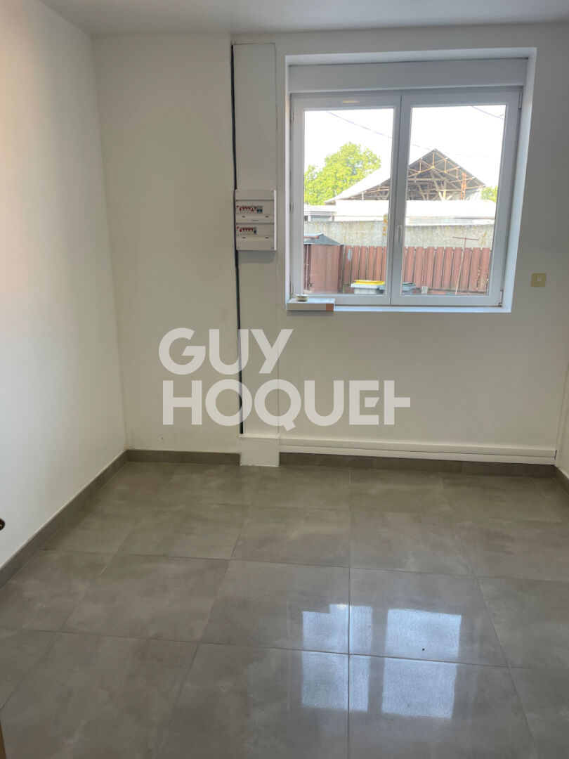 Photo 5 — GUY HOQUET LAON