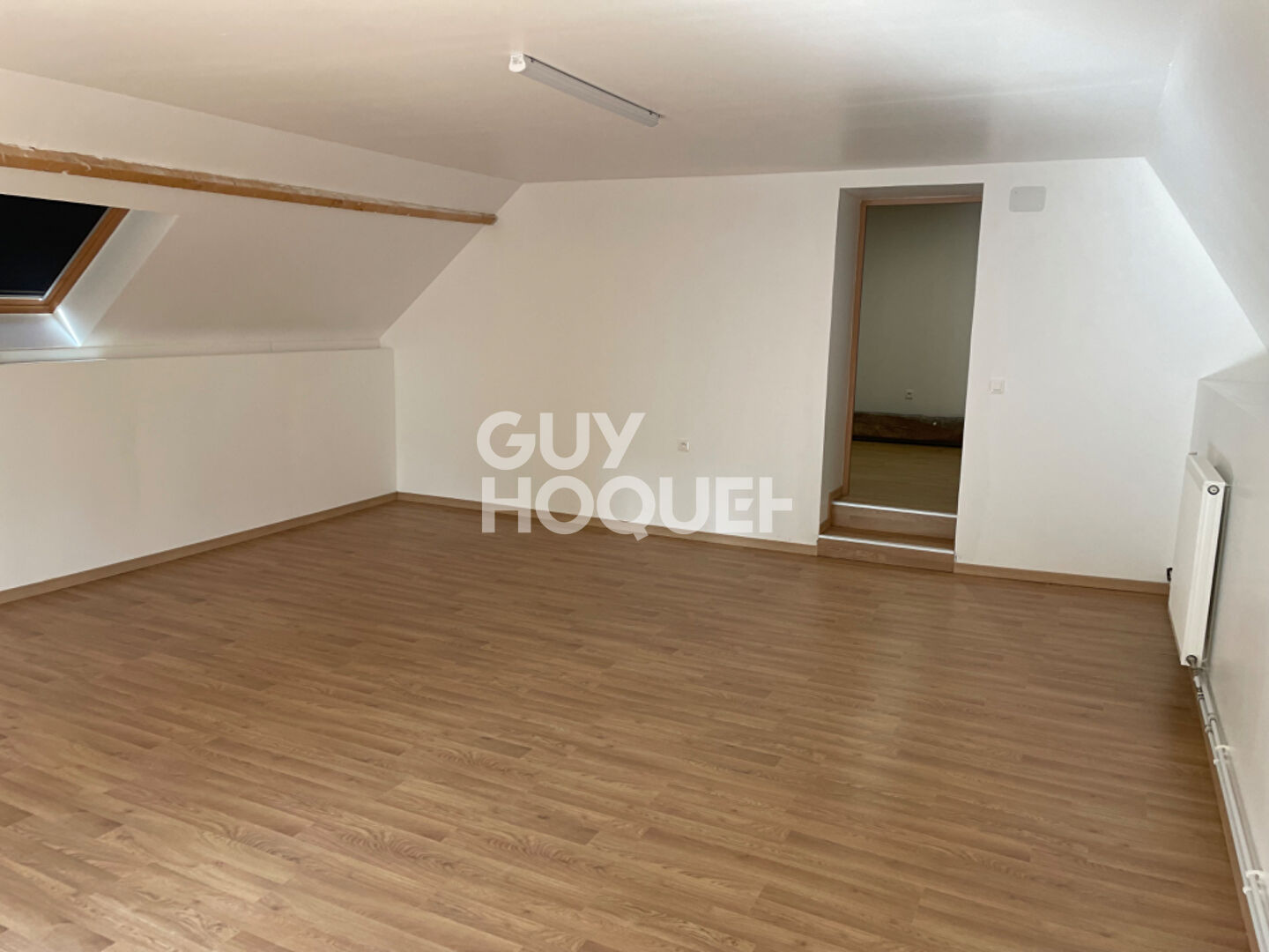 Photo 9 — GUY HOQUET LAON