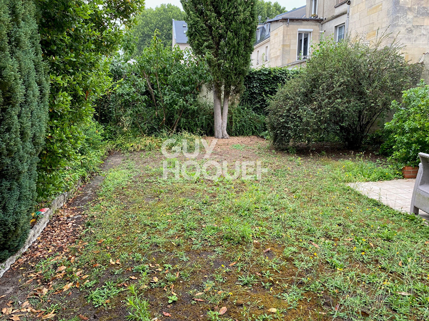 Photo 2 — GUY HOQUET SOISSONS