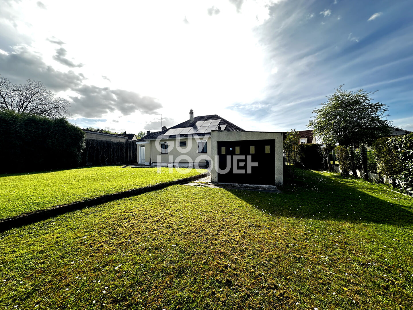 Photo 3 — GUY HOQUET SOISSONS