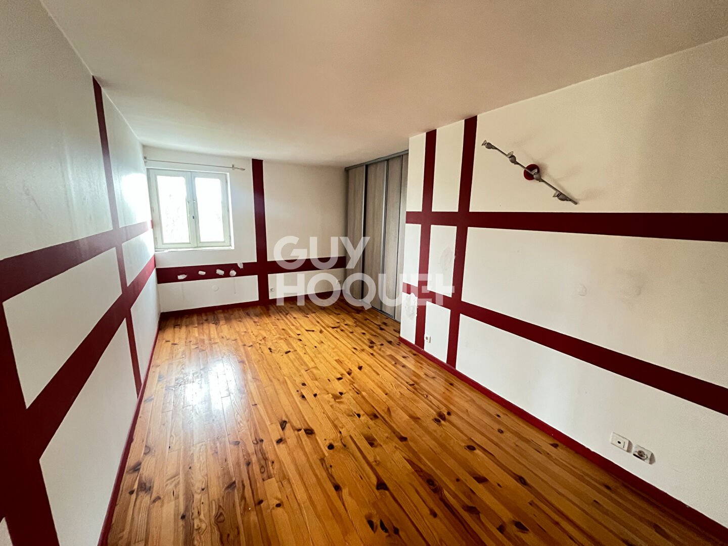 Photo 5 — GUY HOQUET SOISSONS