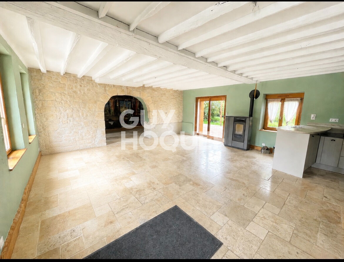 Photo 2 — GUY HOQUET SOISSONS