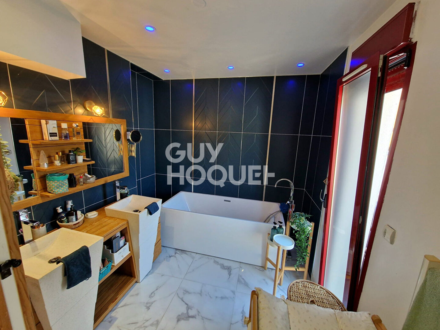 Photo 3 — GUY HOQUET SOISSONS