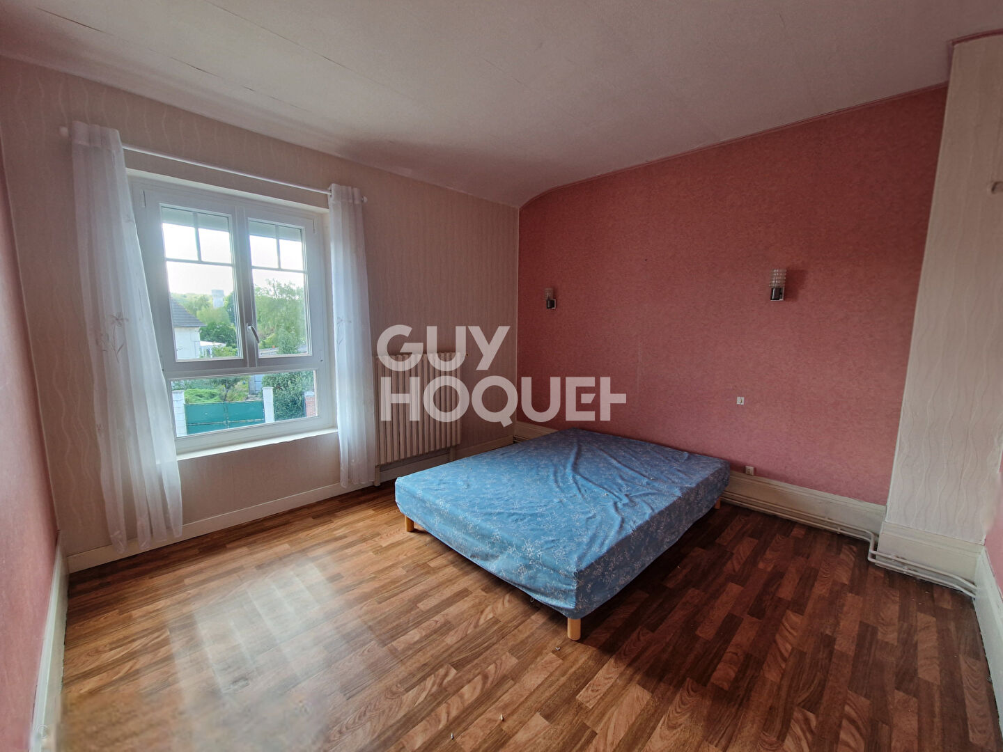 Photo 10 — GUY HOQUET SOISSONS