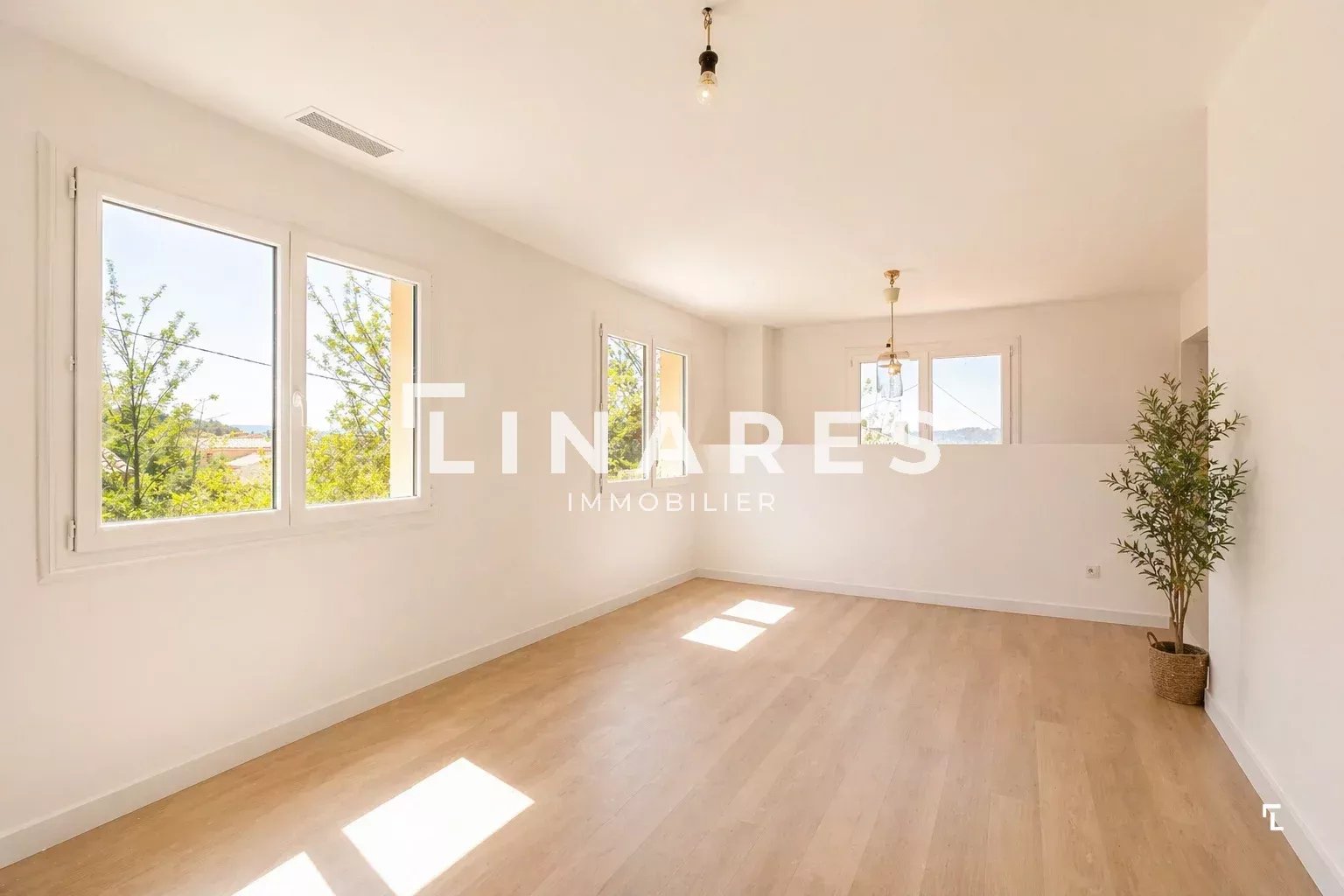 Photo 11 — LLINARES IMMOBILIER