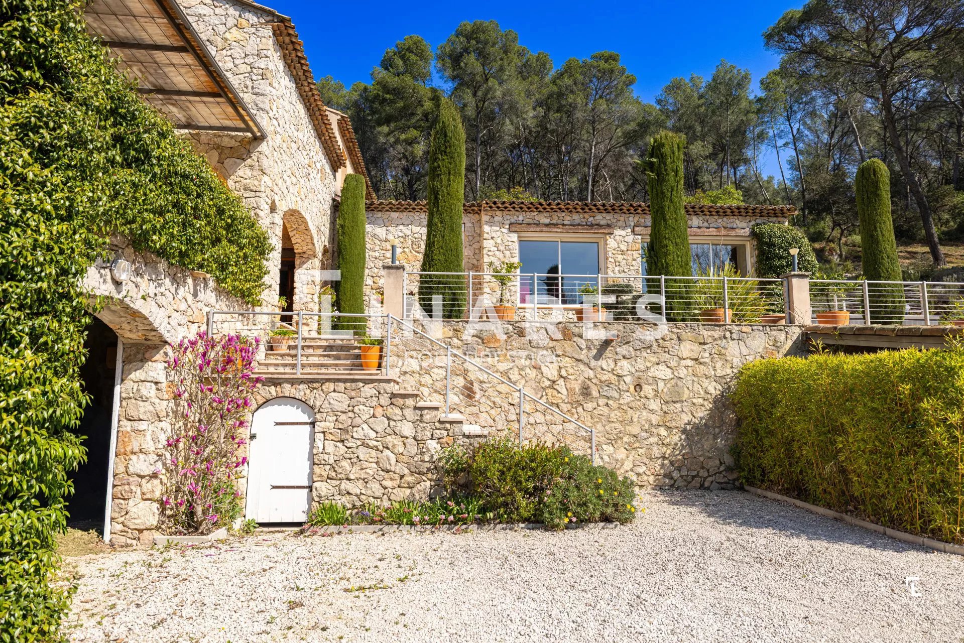 Photo 3 — LLINARES IMMOBILIER