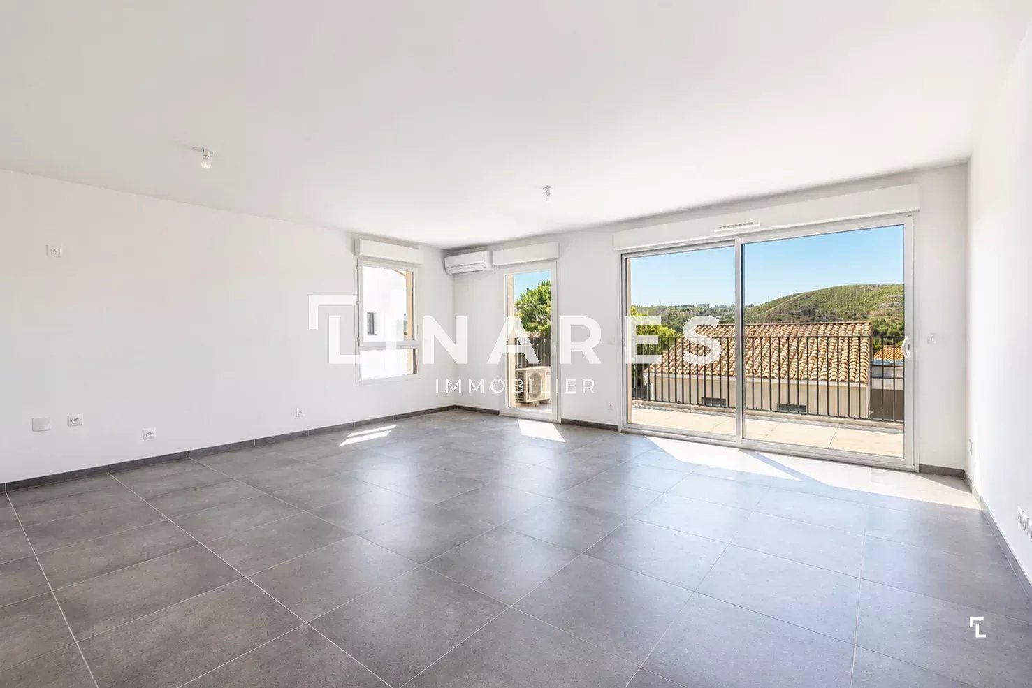 Photo 2 — LLINARES IMMOBILIER