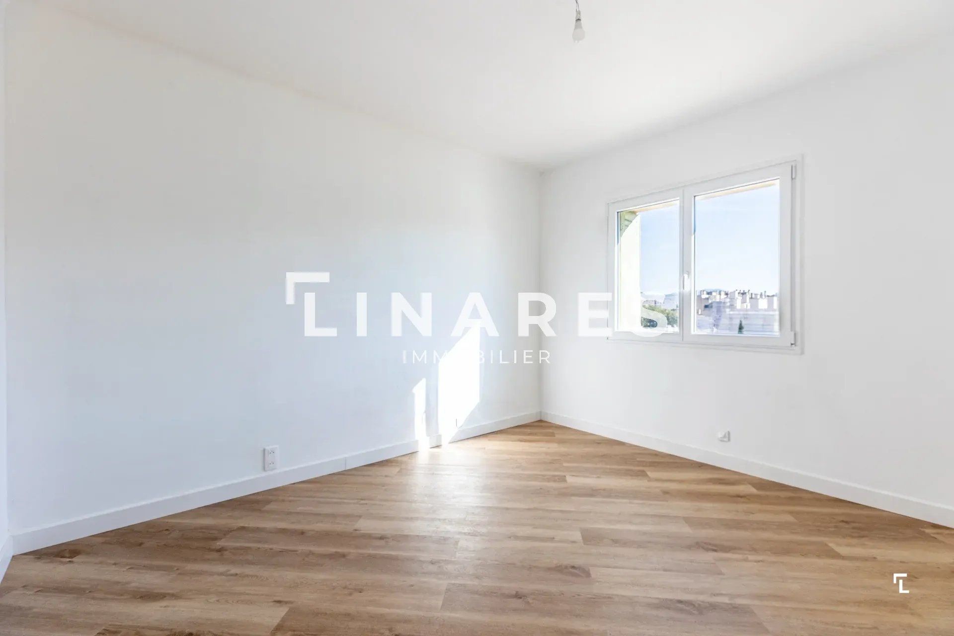 Photo 3 — LLINARES IMMOBILIER