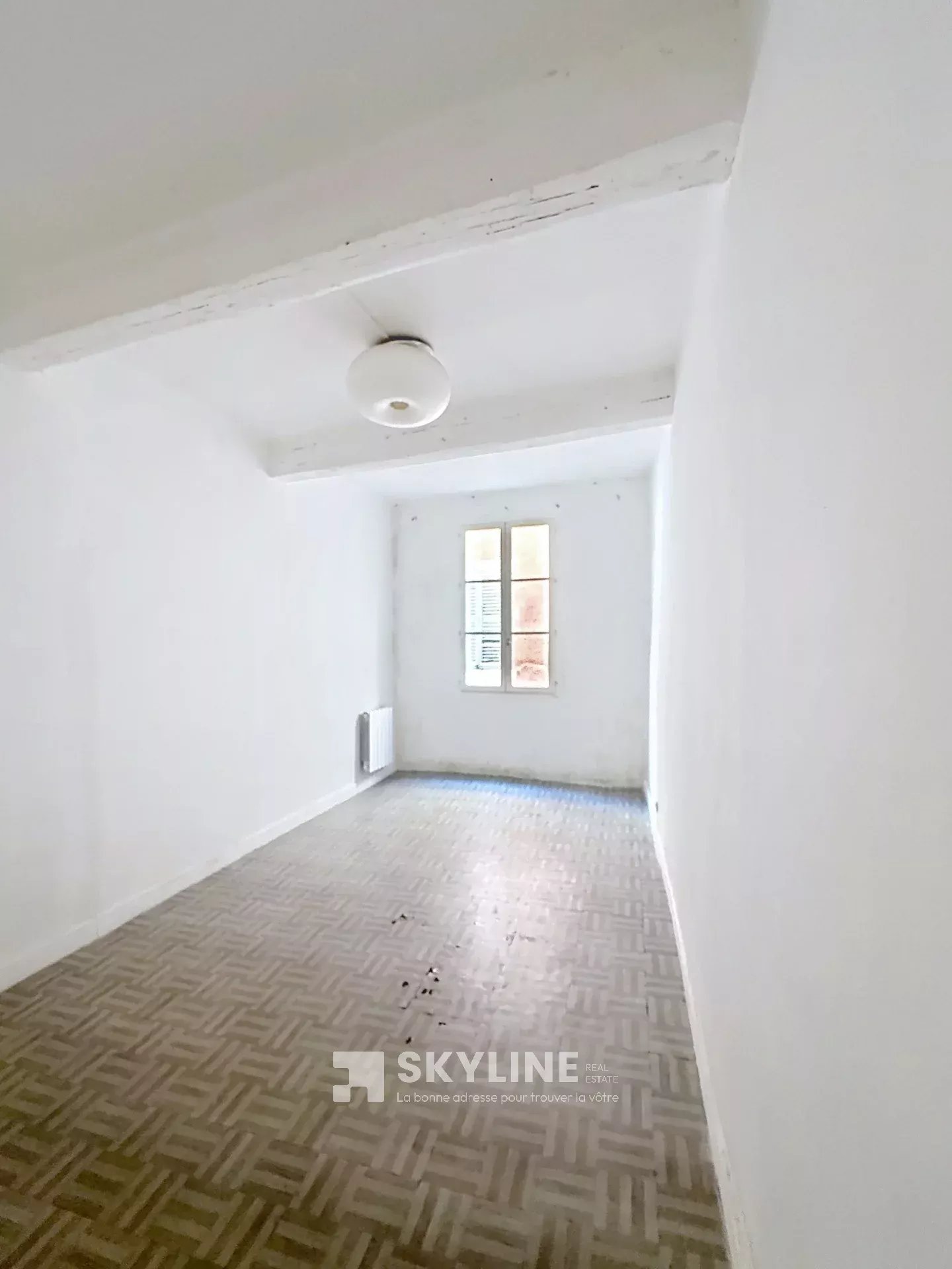 Photo 5 — SKYLINE REAL ESTATE