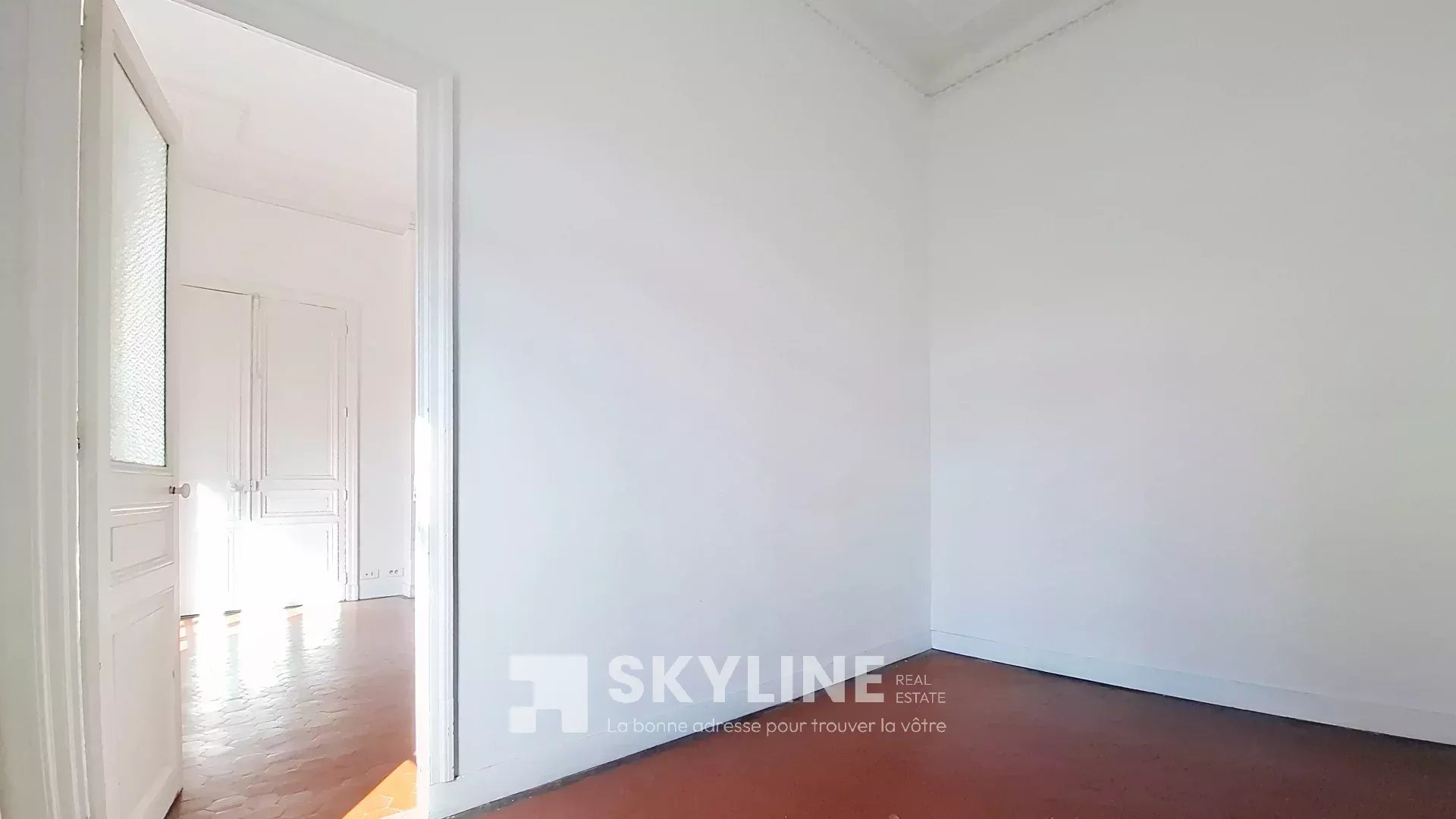 Photo 9 — SKYLINE REAL ESTATE