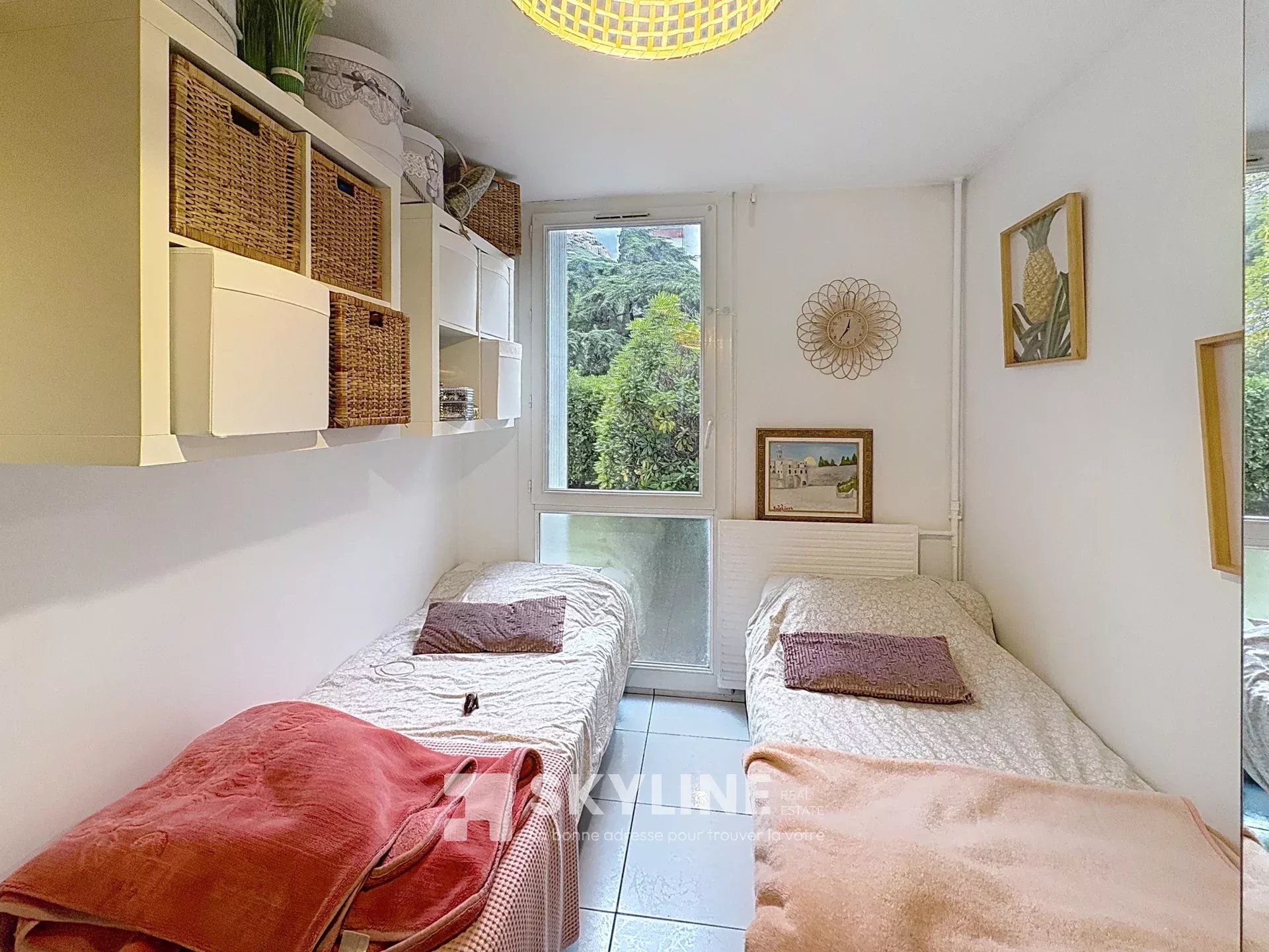 Photo 6 — SKYLINE REAL ESTATE