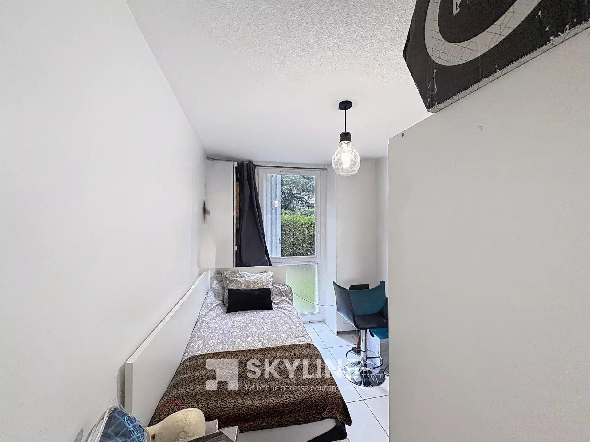 Photo 5 — SKYLINE REAL ESTATE