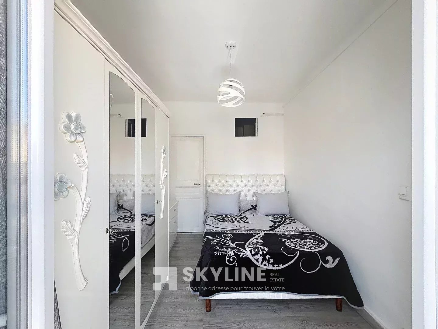 Photo 11 — SKYLINE REAL ESTATE