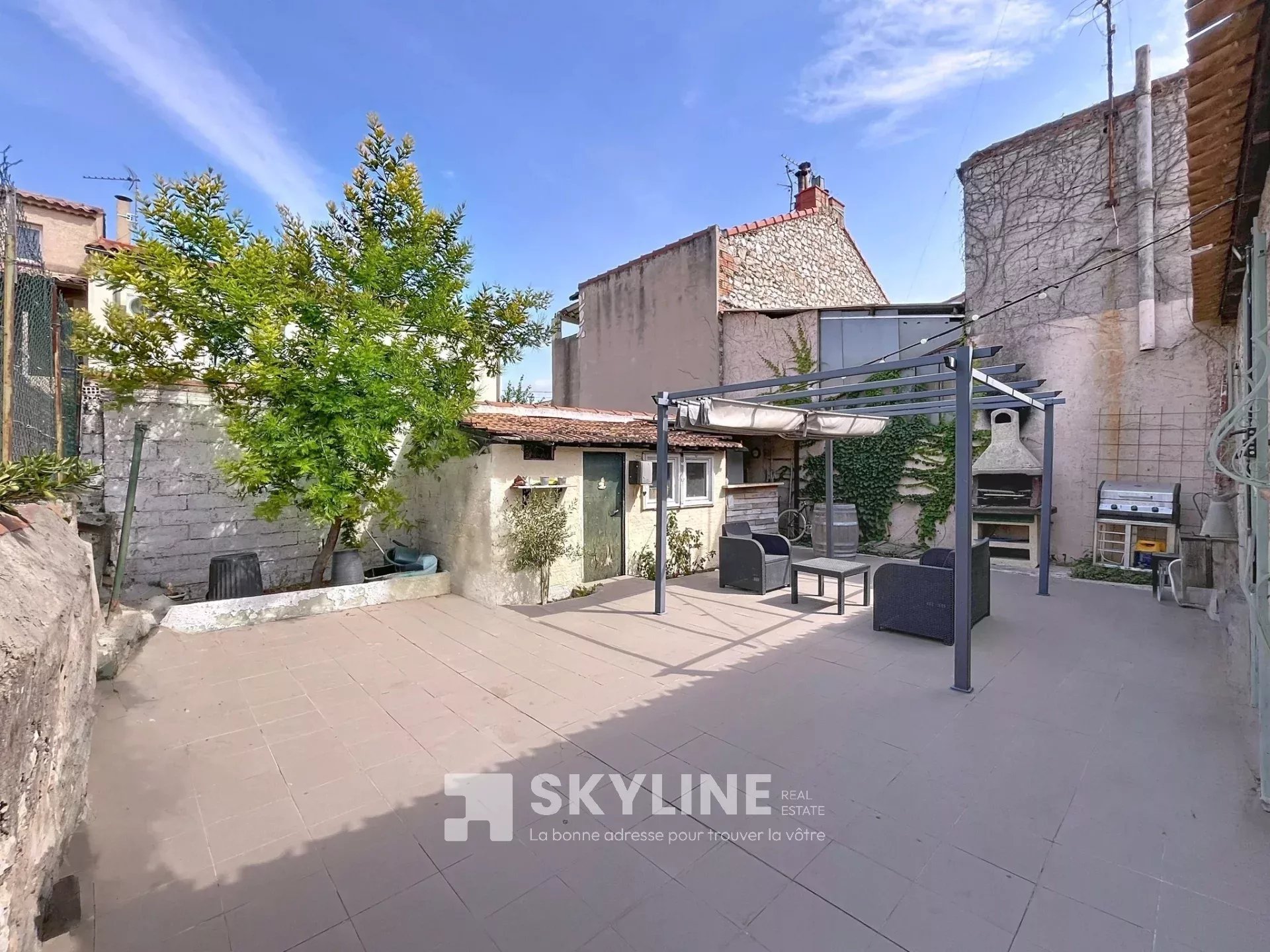 Photo 6 — SKYLINE REAL ESTATE