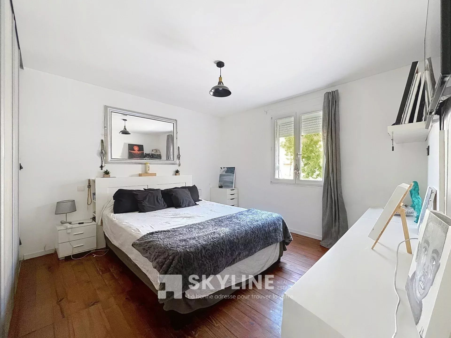 Photo 3 — SKYLINE REAL ESTATE