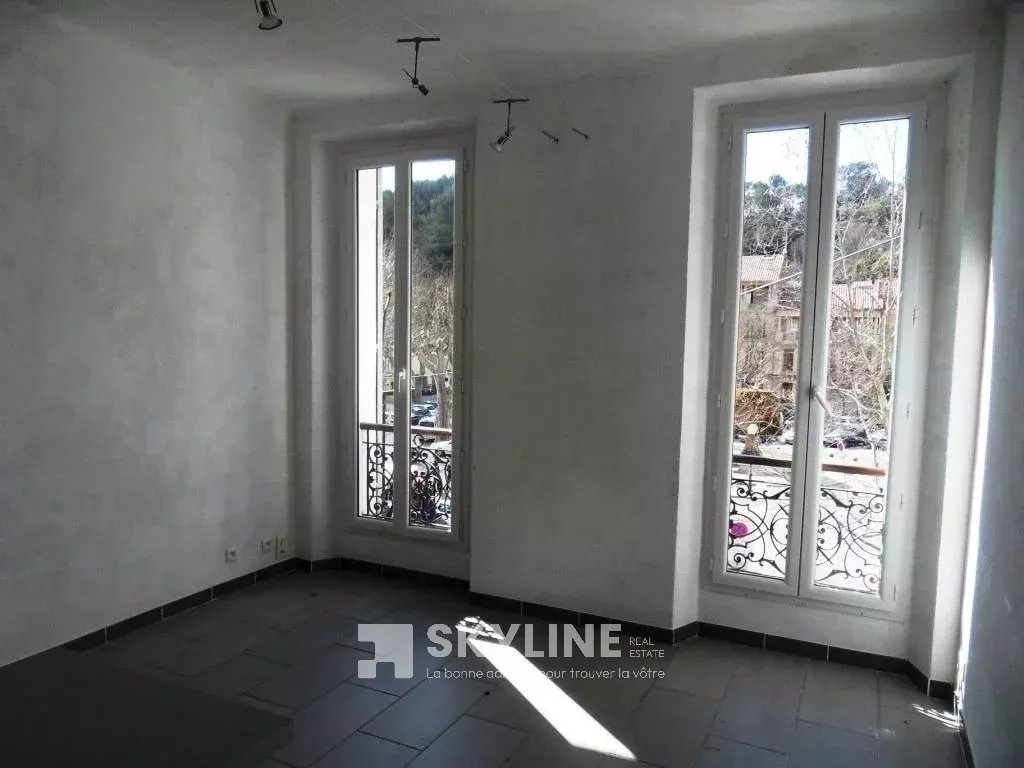 Photo 2 — SKYLINE REAL ESTATE