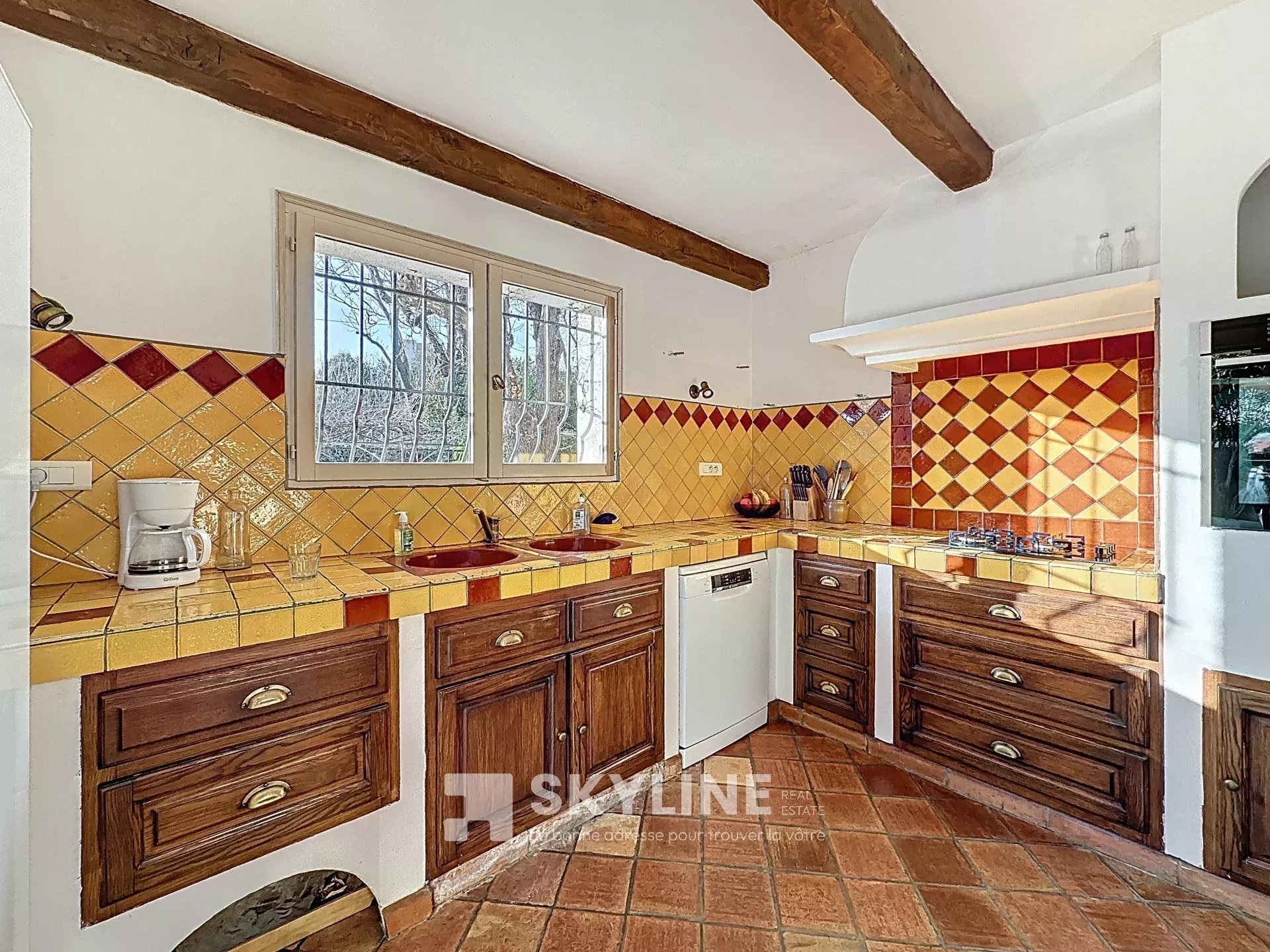 Photo 18 — SKYLINE REAL ESTATE