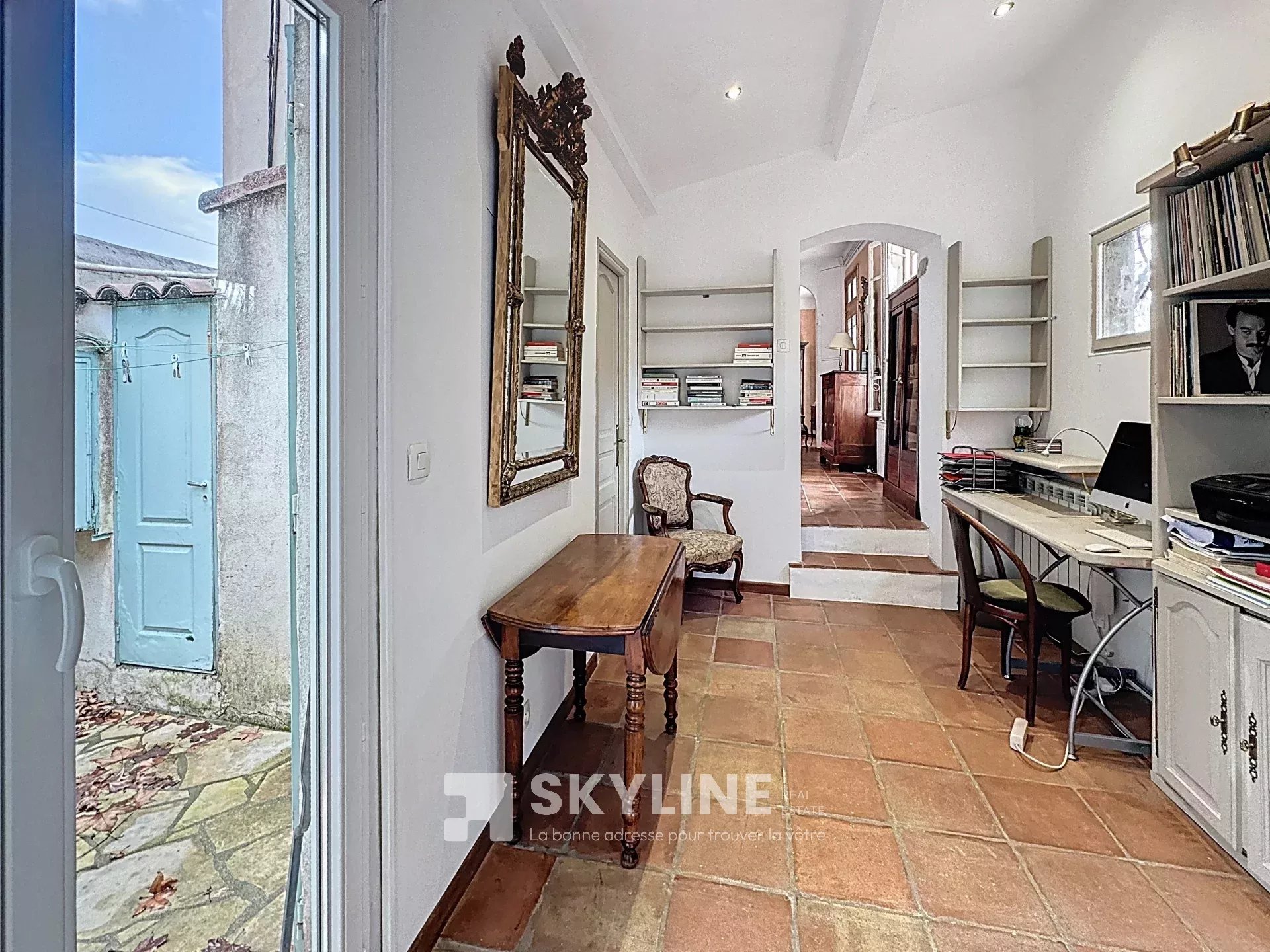 Photo 4 — SKYLINE REAL ESTATE