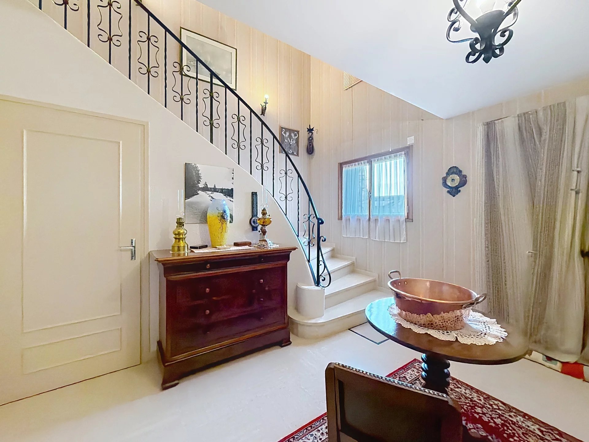 Photo 7 — SKYLINE REAL ESTATE