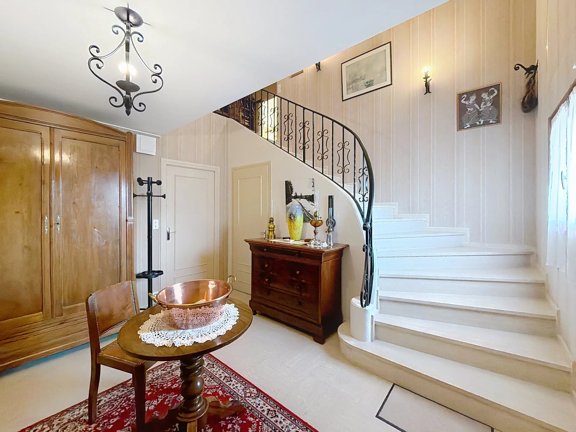 Photo 8 — SKYLINE REAL ESTATE