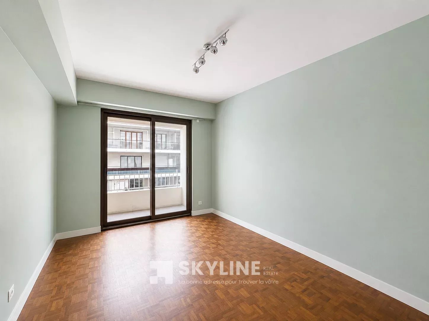 Photo 5 — SKYLINE REAL ESTATE