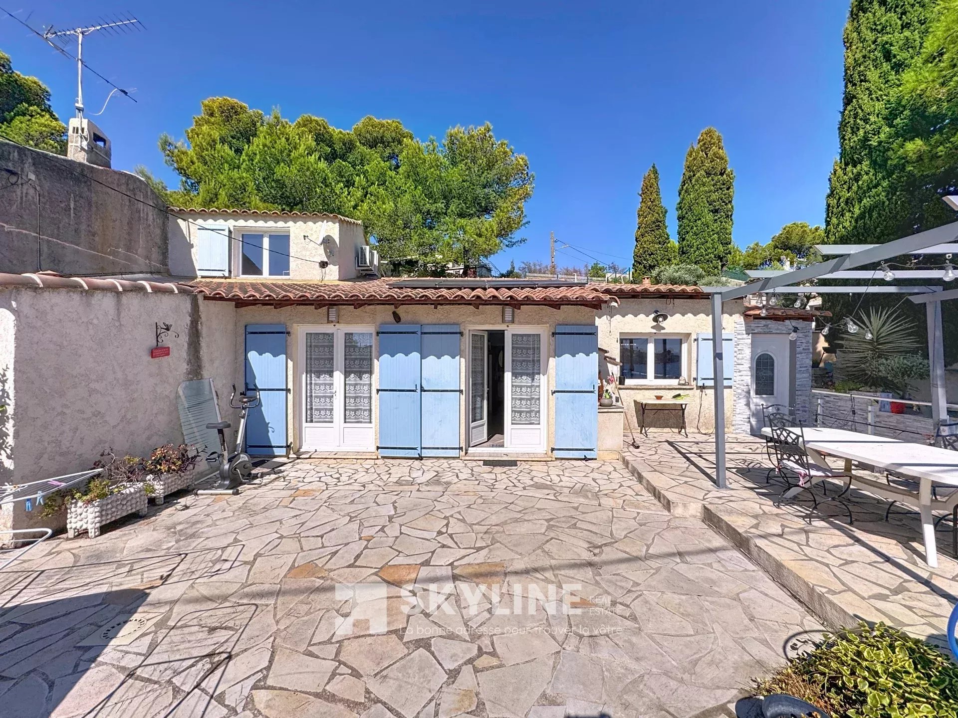 Photo 5 — SKYLINE REAL ESTATE
